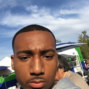 Meet your Posher, Lance